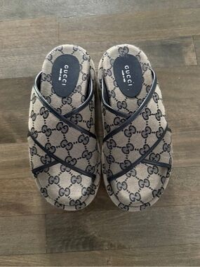 GUCCI PLATFORM SLIDE SANDAL